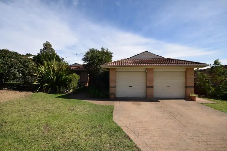 15 Illawarra Circuit, Worrigee NSW 2540