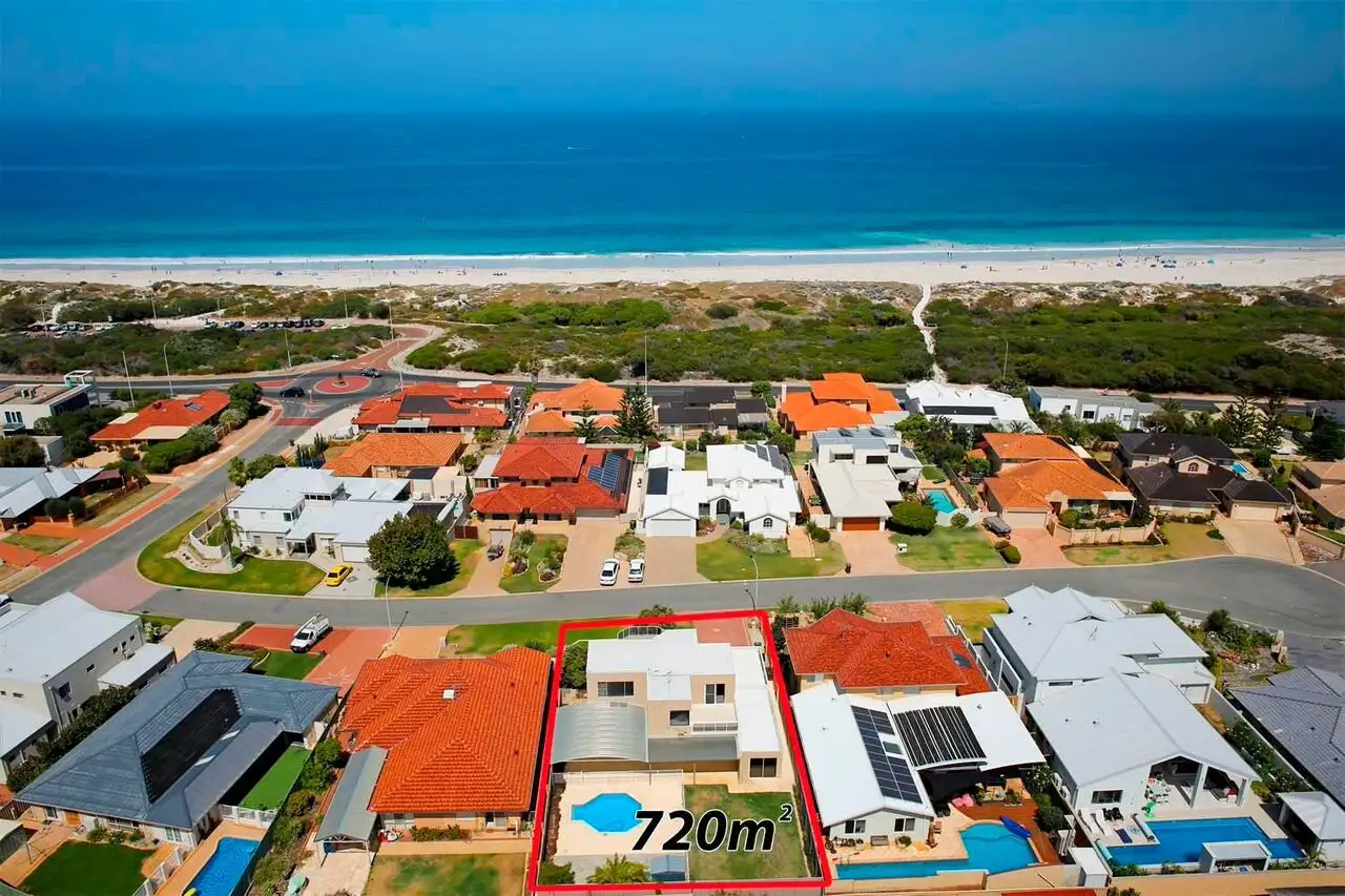 Main view of Homely house listing, 8 Node Ct, Mullaloo WA 6027