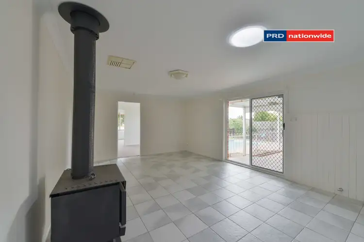 Seventh view of Homely house listing, 15 Noonga Crescent, Tamworth NSW 2340