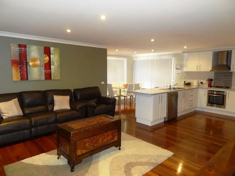 15 Colonial Circuit, Bathurst NSW 2795