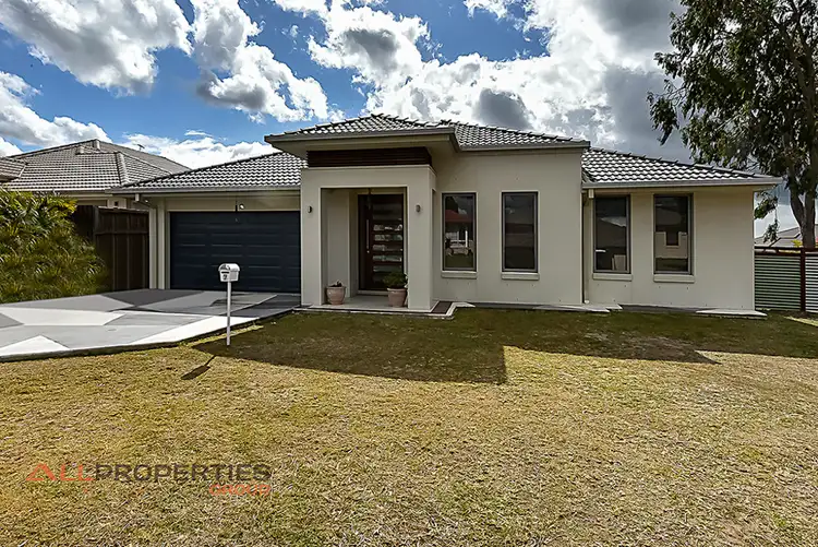 7 Gardenia Circuit, Heathwood QLD 4110