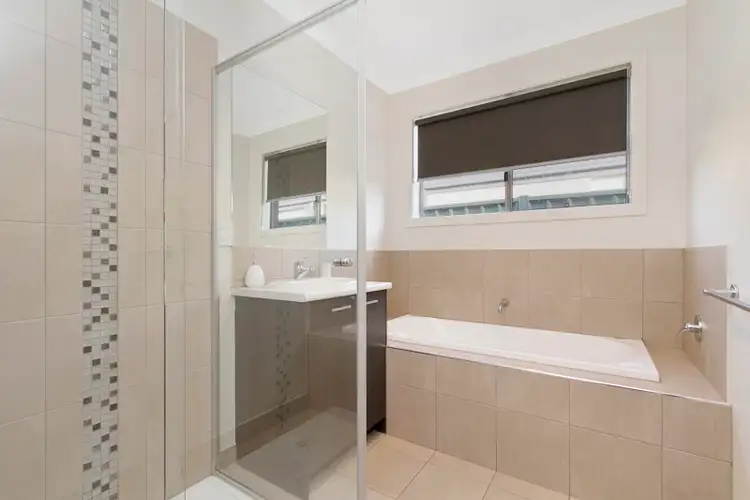 Fifth view of Homely house listing, 11 Creekview Place, Ascot VIC 3551