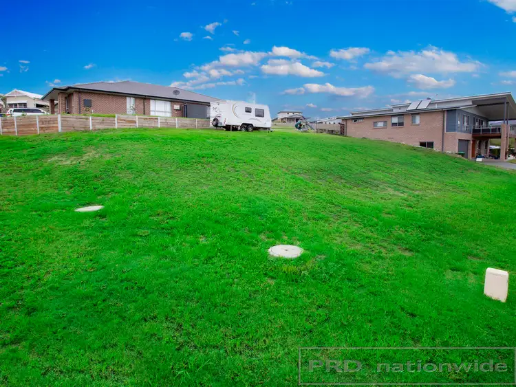 Fourth view of Homely house listing, 2 Ridgetop Close, Bolwarra Heights NSW 2320