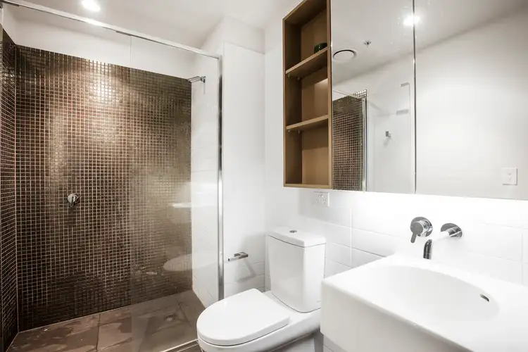 Fifth view of Homely apartment listing, 1410/33 Mackenzie Street, Melbourne VIC 3000