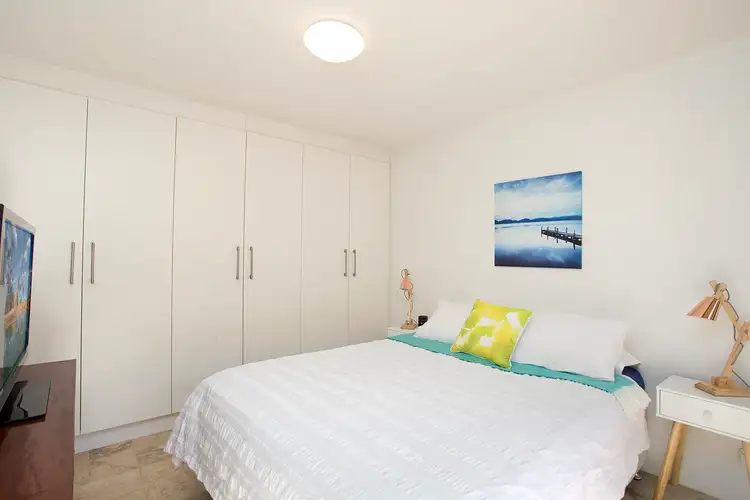 Fourth view of Homely unit listing, 2/15 Seabeach Avenue, Mona Vale NSW 2103