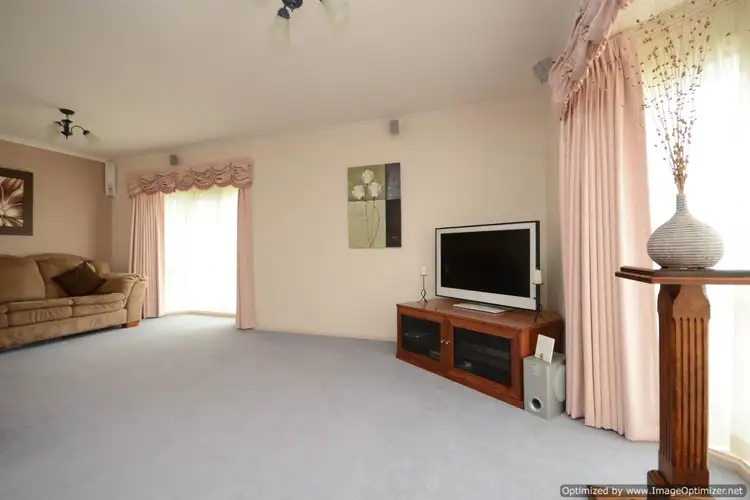 Sixth view of Homely house listing, 27-28 Callistemon Court, Lucknow VIC 3875