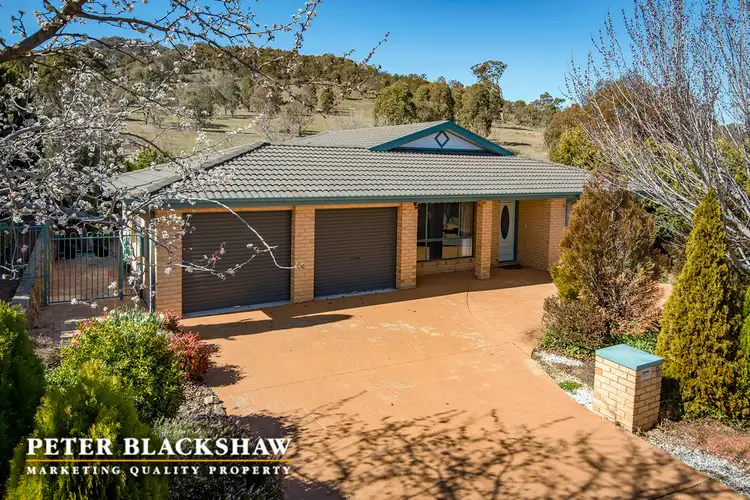 8 Whiteley Street, Conder ACT 2906