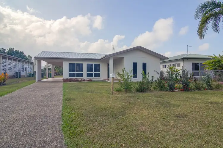 3 Dan Hart Lane, Mossman QLD 4873