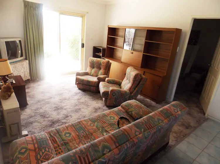 Fifth view of Homely semi-detached listing, 2/3 Quin Court, Larapinta NT 875