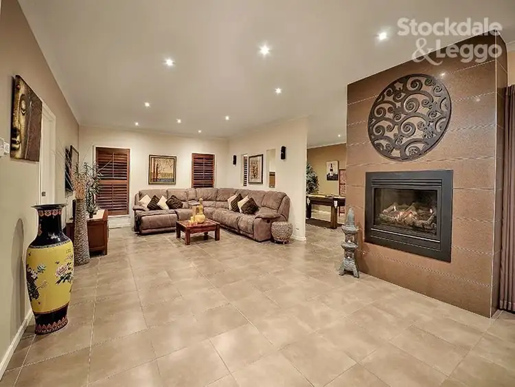 Fifth view of Homely house listing, 7 Terrick Court (Greenvale Lakes), Greenvale VIC 3059