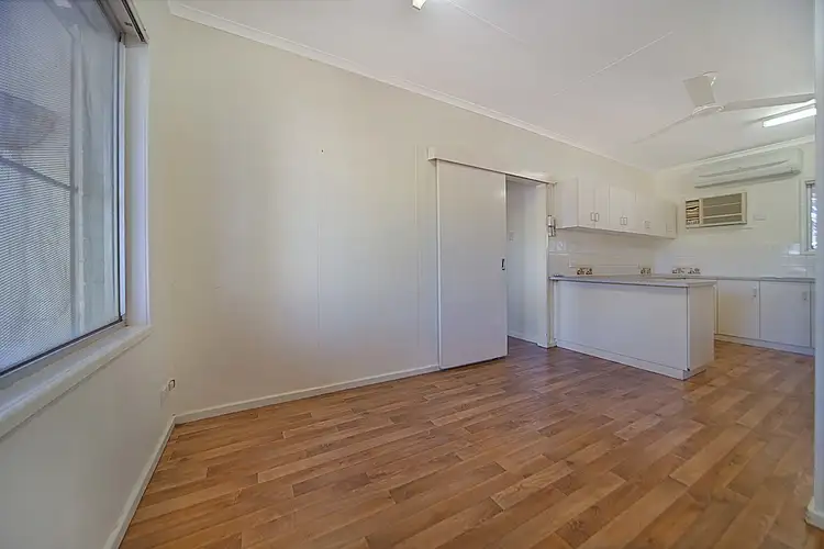 Second view of Homely house listing, 8 Peirl Way, Pegs Creek WA 6714