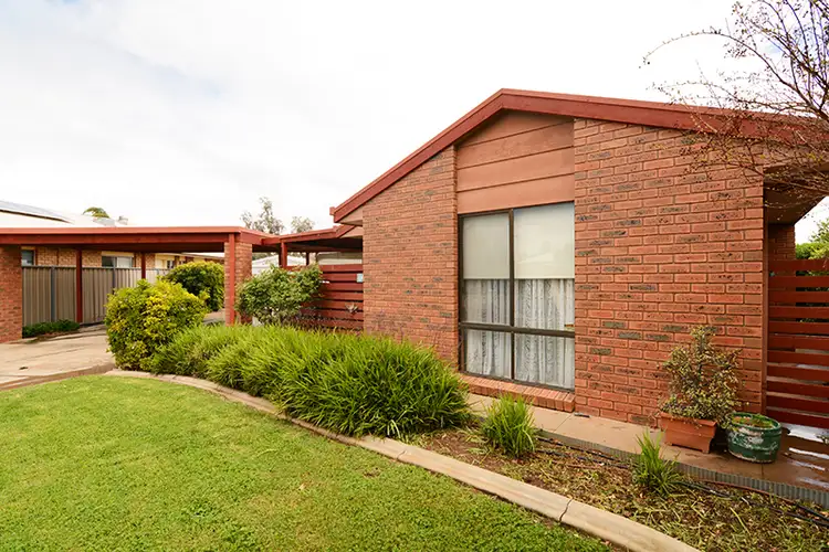 Second view of Homely house listing, 5 Amy Court, Mildura VIC 3500