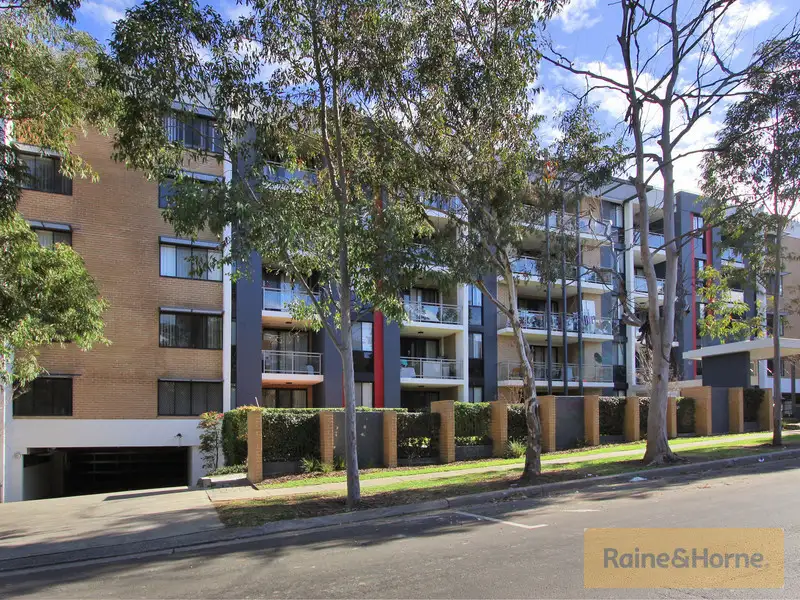 Main view of Homely unit listing, 13/16-24 Oxford Street, Blacktown NSW 2148