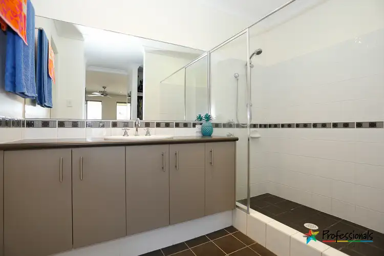 Fourth view of Homely house listing, 35 Caldervale Avenue, Ellenbrook WA 6069