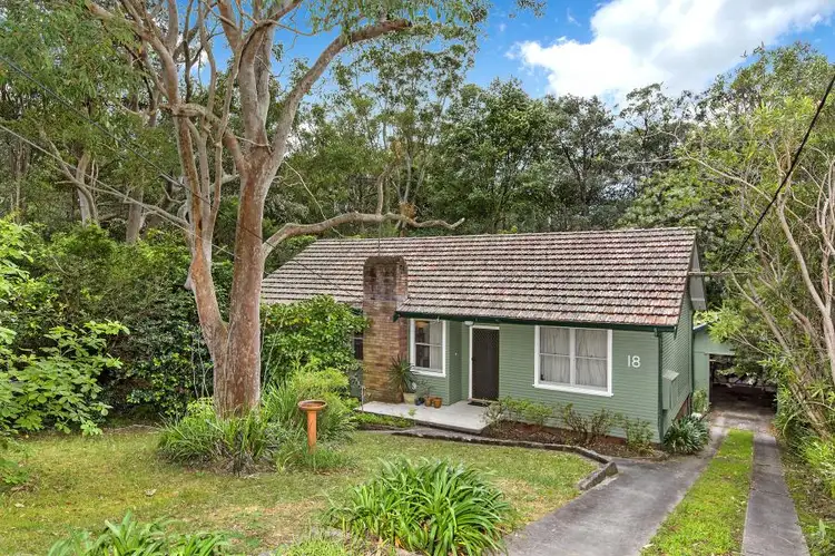 18 Bryan Avenue, Normanhurst NSW 2076