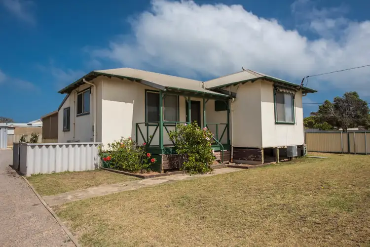 116 Francis Street, Beachlands WA 6530