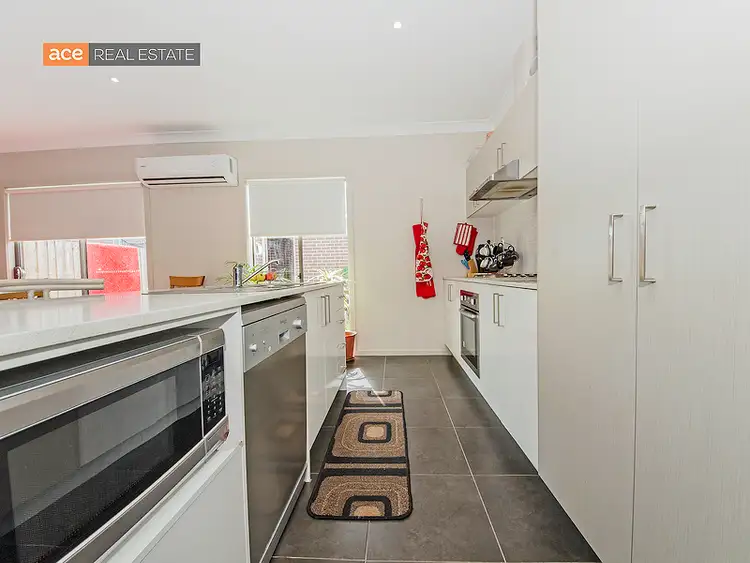 Third view of Homely unit listing, 5/2 Elizabeth Street, Rockbank VIC 3335