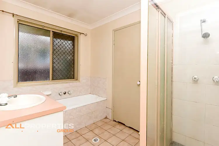 Fifth view of Homely house listing, 17 Burdekin Court, Hillcrest QLD 4118