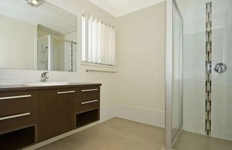 Fifth view of Homely unit listing, 1/17 Cotterill Avenue, Bongaree QLD 4507