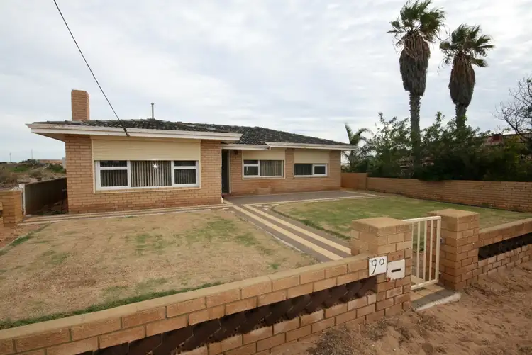 90 Eastern Road, Geraldton WA 6530
