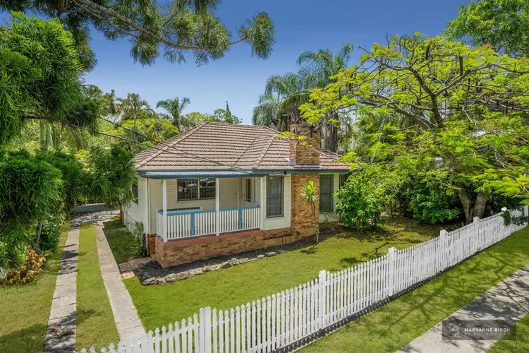 76 Gordon Street, Hawthorne QLD 4171