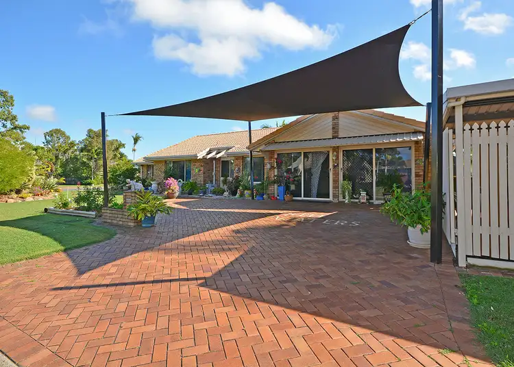 2 Whimbrel Grove, Eli Waters QLD 4655