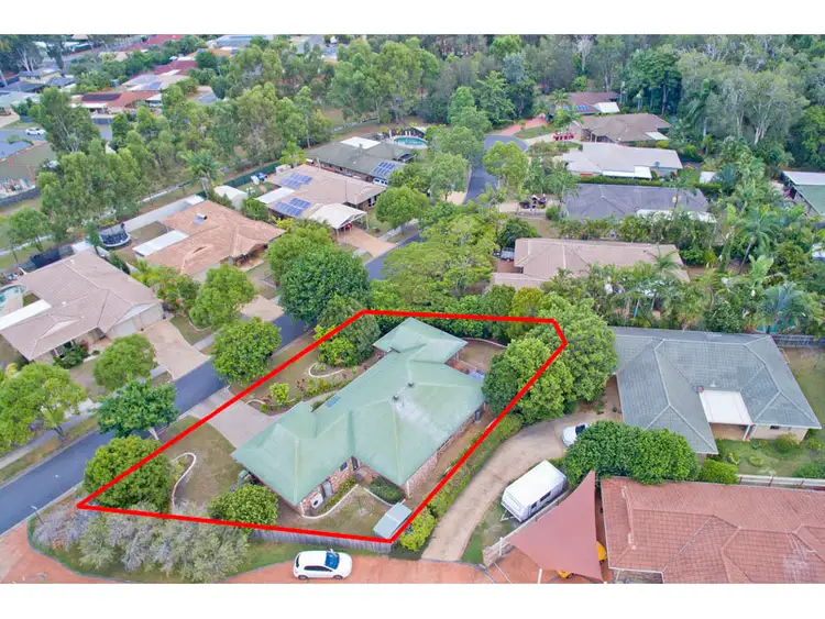 Second view of Homely house listing, 8 Laurance Court, Wellington Point QLD 4160