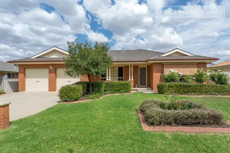 74 Yentoo Drive, Glenfield Park NSW 2650