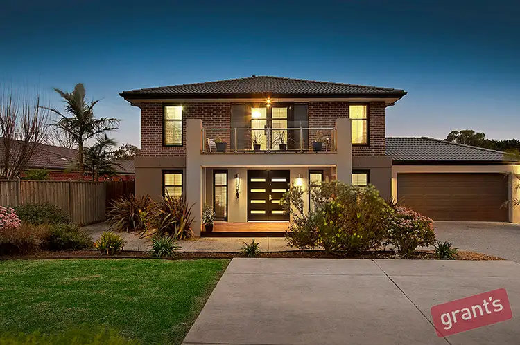 9 Rose Garden Court, Narre Warren North VIC 3804