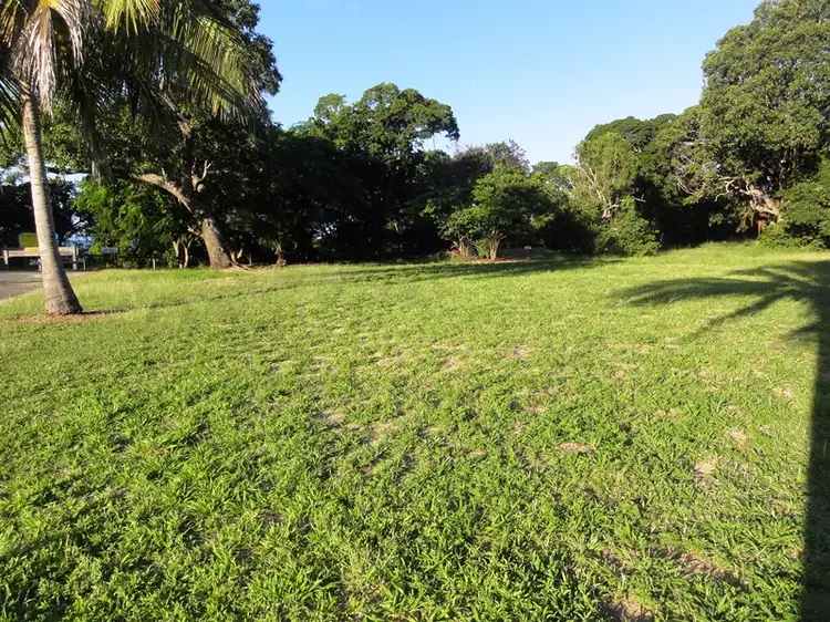76 Gloucester Avenue, Hideaway Bay QLD 4800