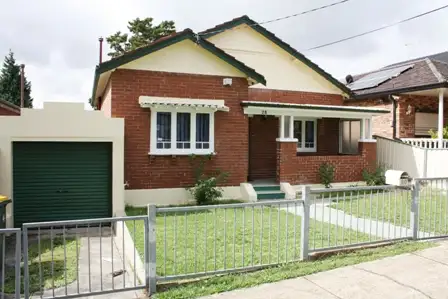 28 Ludgate Street, Roselands NSW 2196