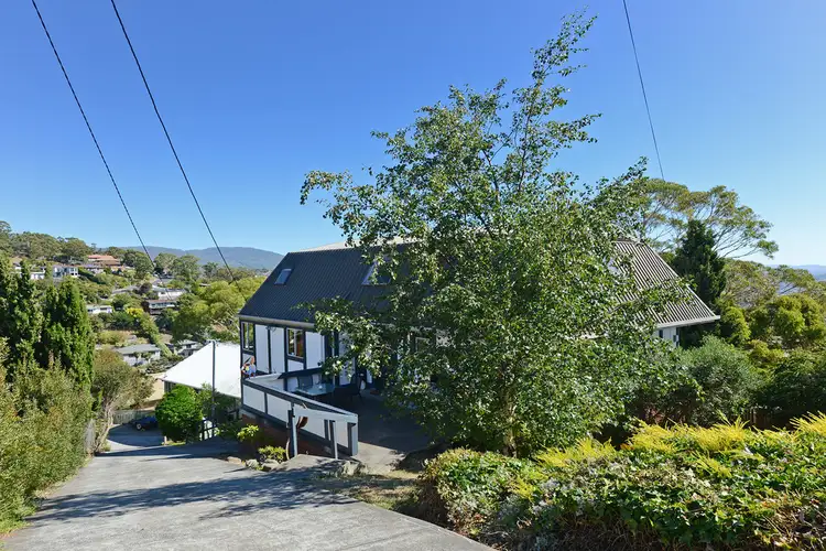 10 Canning Court, Mount Stuart TAS 7000