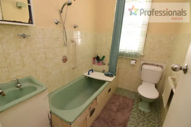 Seventh view of Homely house listing, 258 Peel Street, Bathurst NSW 2795