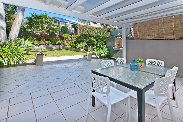 2/70 Ourimbah Road, Mosman NSW 2088