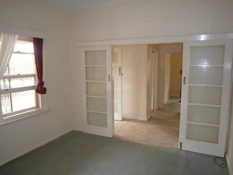 Sixth view of Homely house listing, 8 Kleemann Street, Waikerie SA 5330