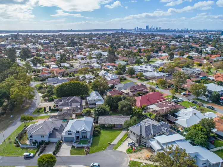 Fourth view of Homely house listing, 3 Bushell Place, Ardross WA 6153