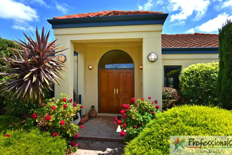 Second view of Homely house listing, 6 Litham Place, Pelican Point WA 6230