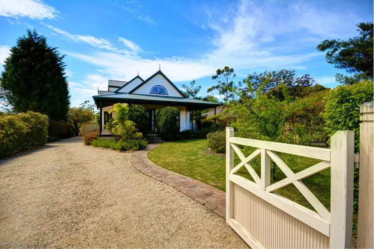 39 Selsdon Street, Mount Victoria NSW 2786