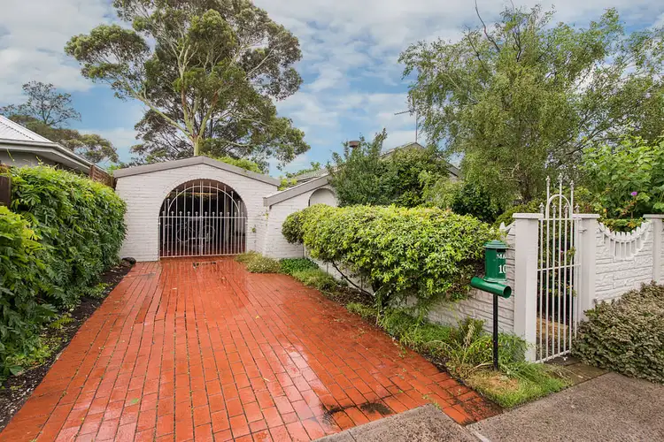 104 Ella Grove, Chelsea VIC 3196