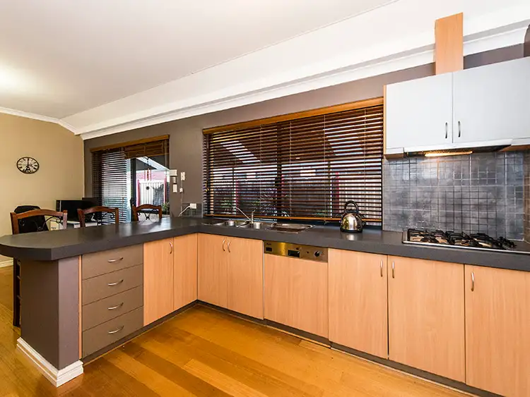 6 Northfield Crescent, Canning Vale WA 6155