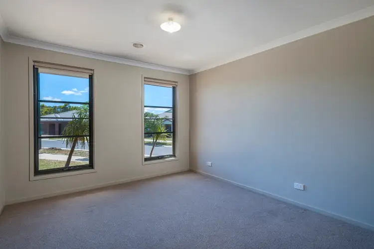 Seventh view of Homely house listing, 6 Blanche Close, Kyneton VIC 3444