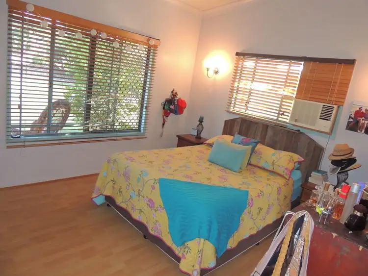 Seventh view of Homely house listing, 4 SILVERTON DRIVE, Tannum Sands QLD 4680