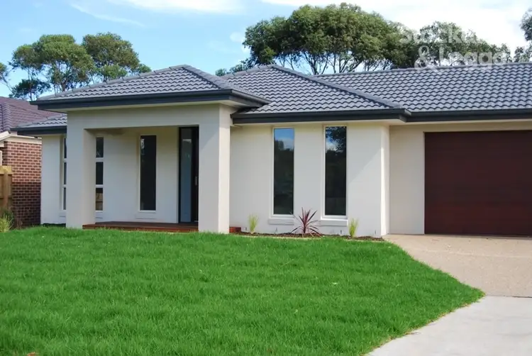 7 Blue Wren Way, Inverloch VIC 3996