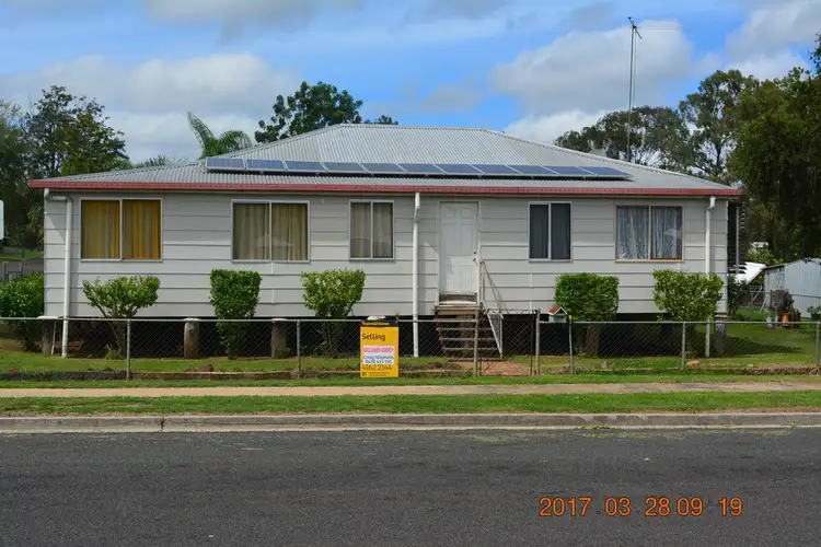 2 Blake Street, Proston QLD 4613