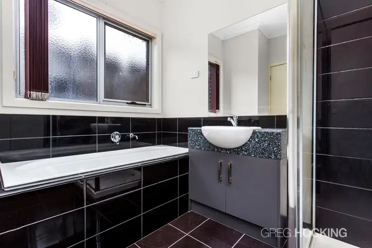 Fifth view of Homely unit listing, 1/8 Horseshoe Circuit, Truganina VIC 3029