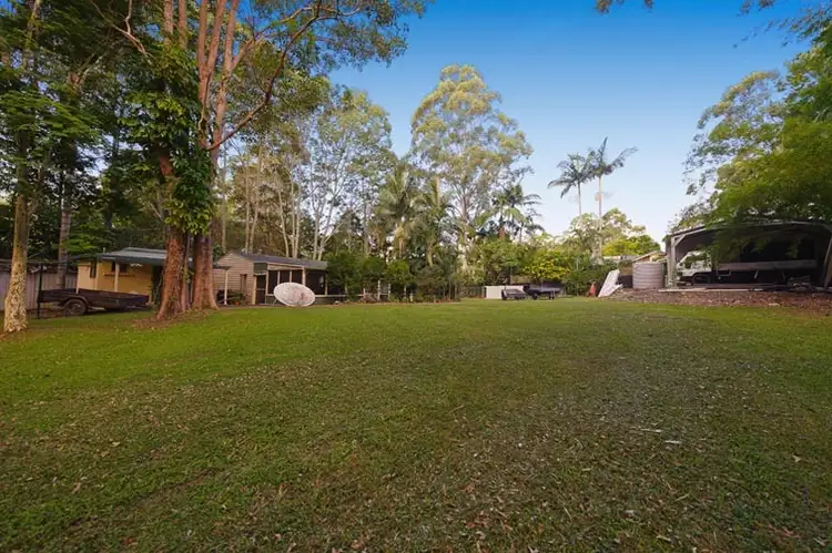 Fourth view of Homely house listing, 4 Idolou Crt, Mudgeeraba QLD 4213