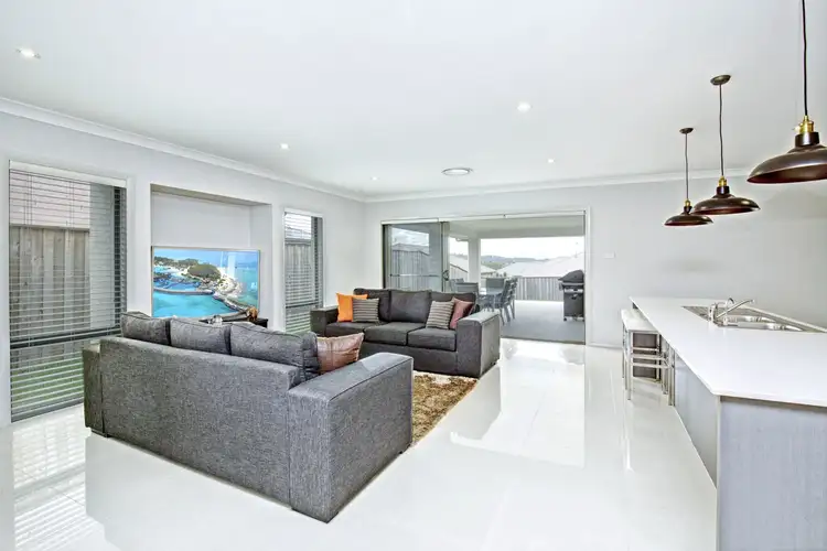 Sixth view of Homely house listing, 10 Gumnut Way, Aberglasslyn NSW 2320