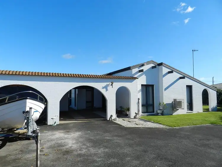 12 Morse Place, Wynyard TAS 7325
