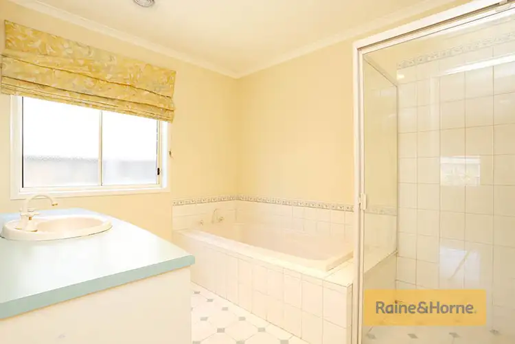Seventh view of Homely house listing, 10 Spence Avenue, Roxburgh Park VIC 3064