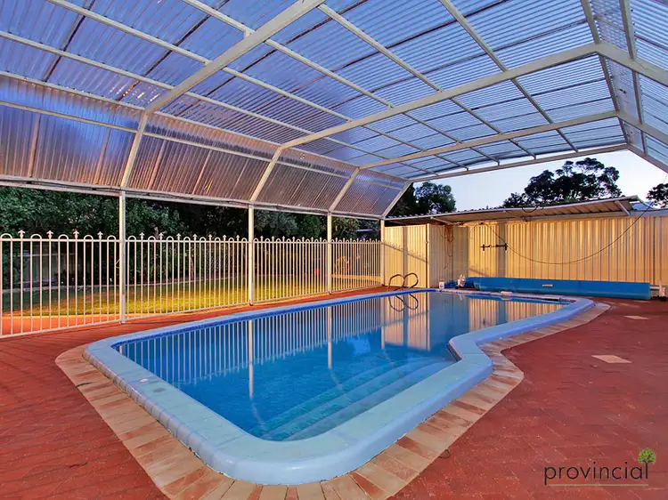 77 Snowball Road, Kalamunda WA 6076